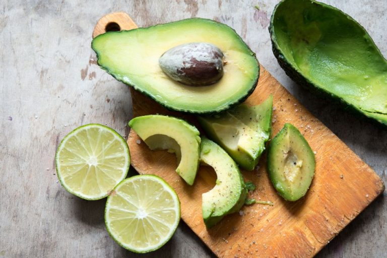 benefici avocado alimentazione